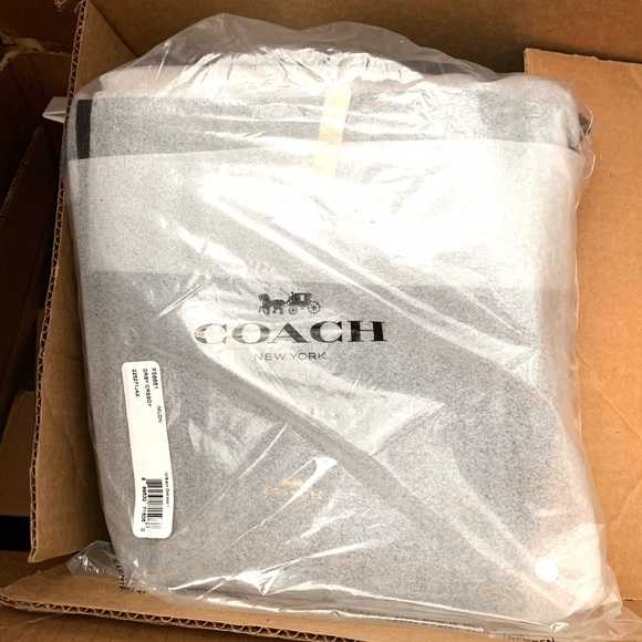 Coach Blk Crossbody Bag NWT F58661 - Picture 3 of 4